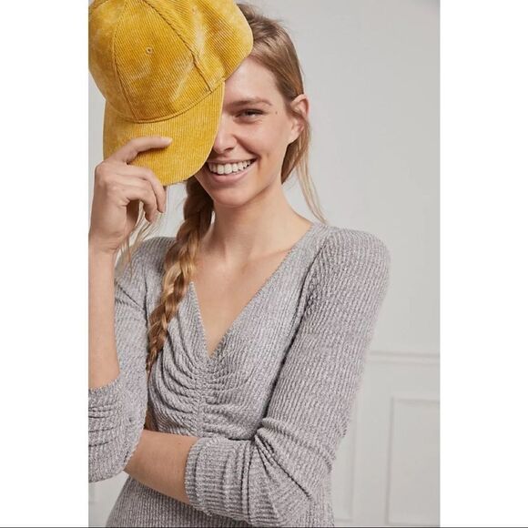 NEW Anthropologie Saturday Sunday Charla Gray Ruched V-Neck Midi Dress X-Small - Picture 3 of 3